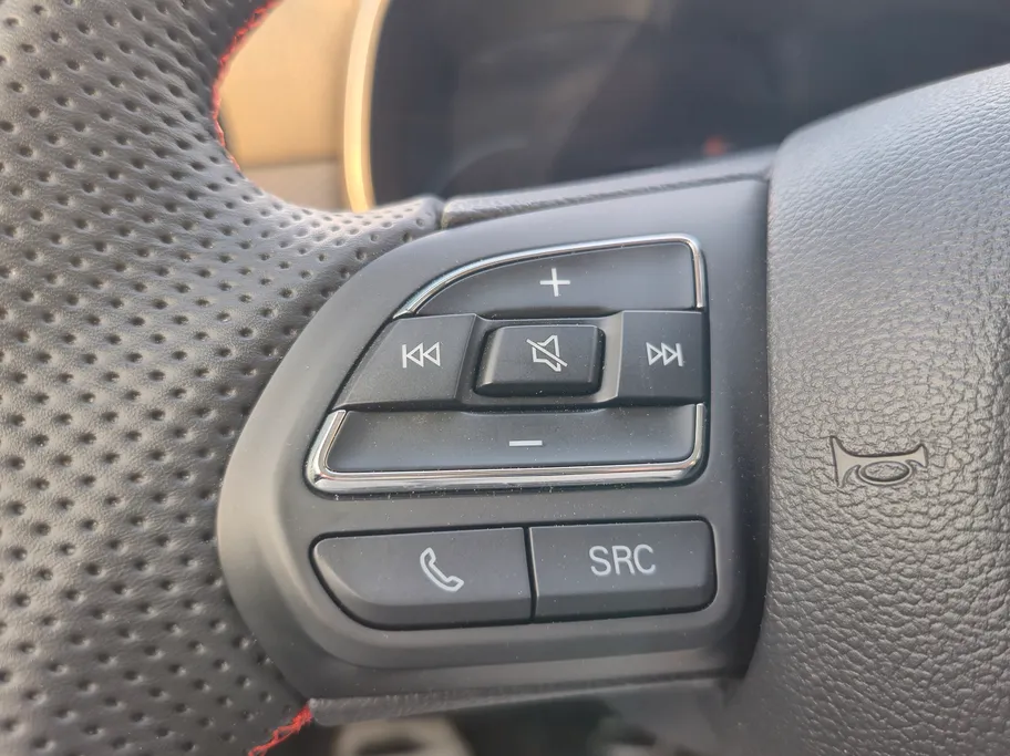 ام جي ZS LUX T 2024 