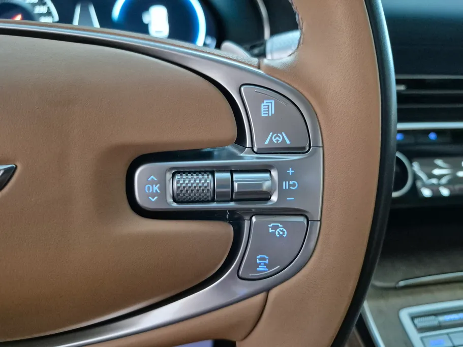 جينيسيس GV80 Prestige 2023 