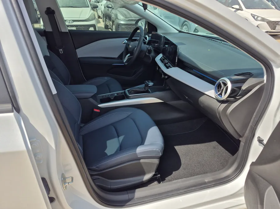 2026 Chevrolet Cruze LT 