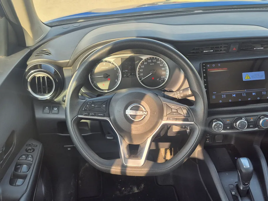 2024 Nissan Kicks S 