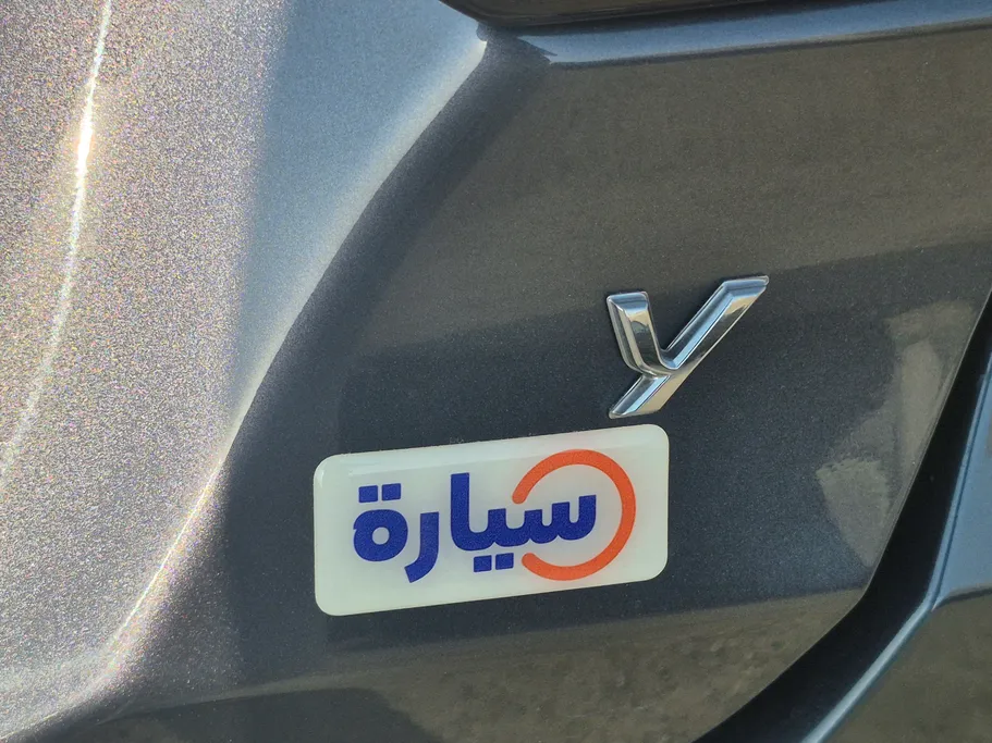 تويوتا يارس Y 2024 