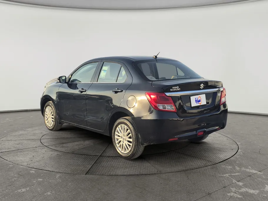 2025 سوزوكي Dzire GLX 