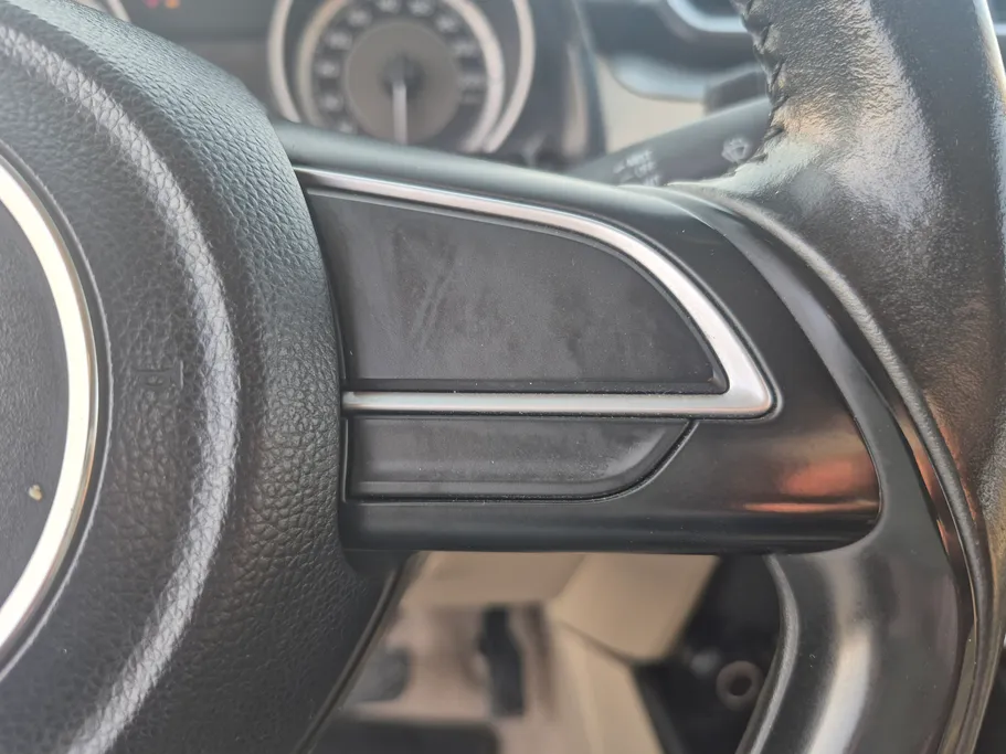 2025 سوزوكي Dzire GLX 