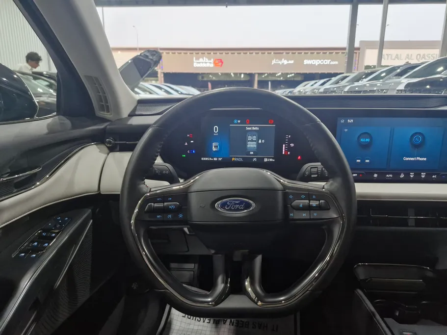 2023 Ford Taurus Trend 