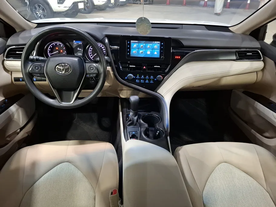 2024 Toyota Camry  LE 