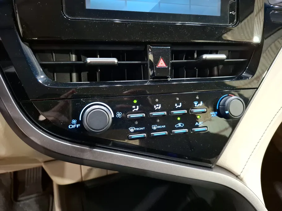 2024 Toyota Camry  LE 