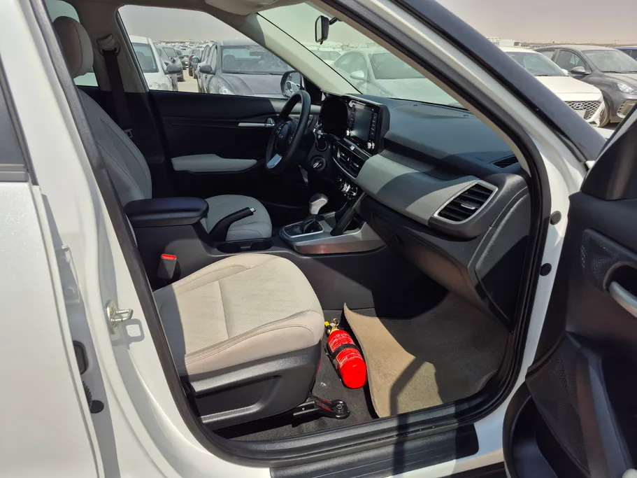 2023 Kia Seltos LX 