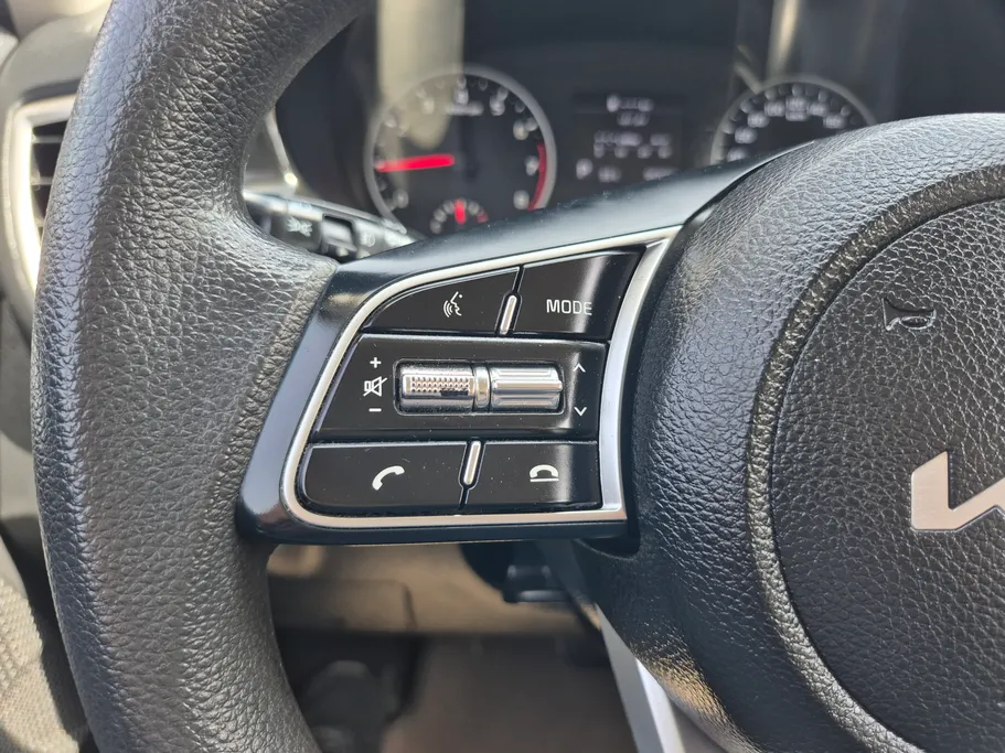 2023 Kia Seltos LX 