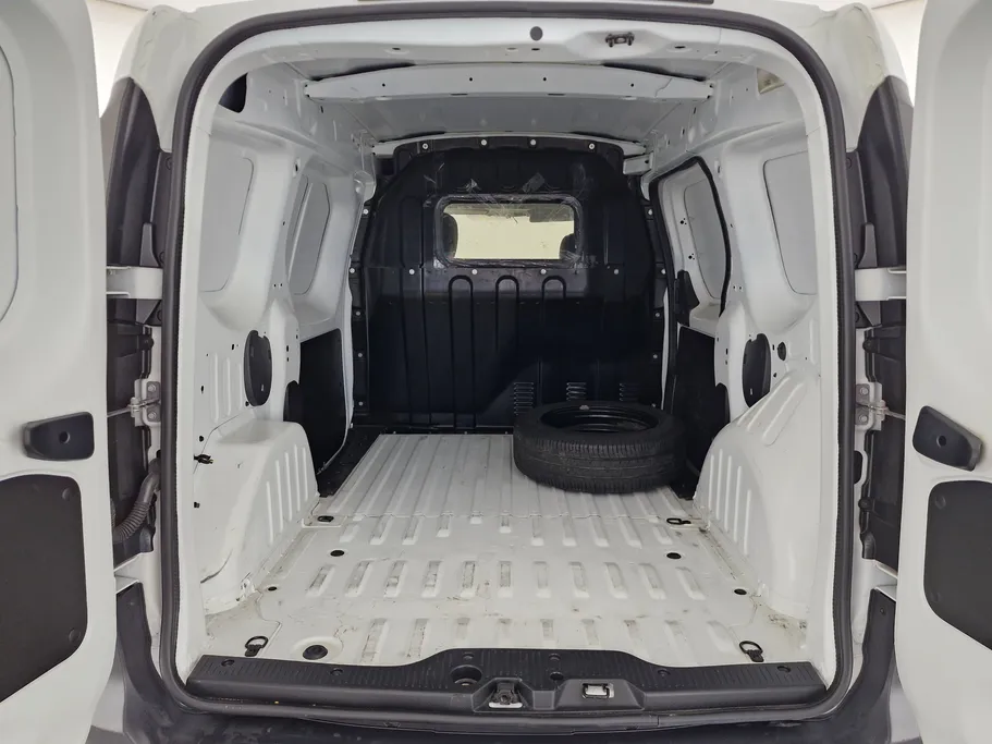 2021 Renault Docker Van بضاعة 
