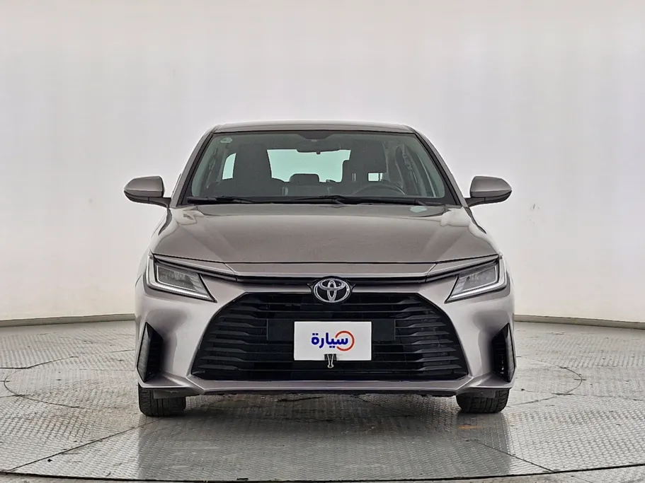 2024 Toyota Yaris  Y 