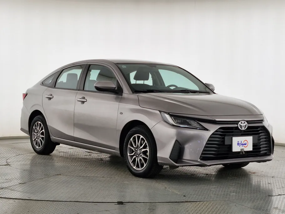 2024 Toyota Yaris  Y 
