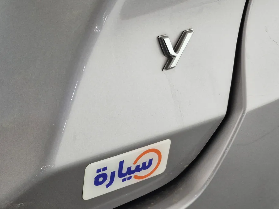 2024 Toyota Yaris  Y 
