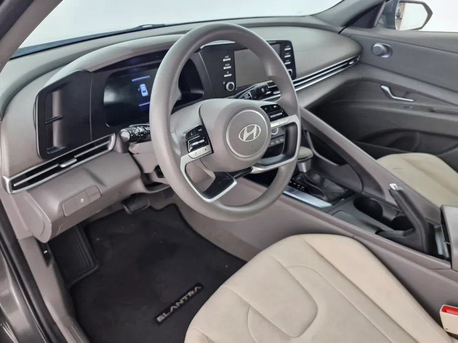 2025 هيونداي Elantra فلييت 
