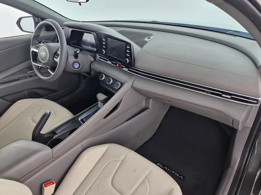 2025 هيونداي Elantra فلييت 