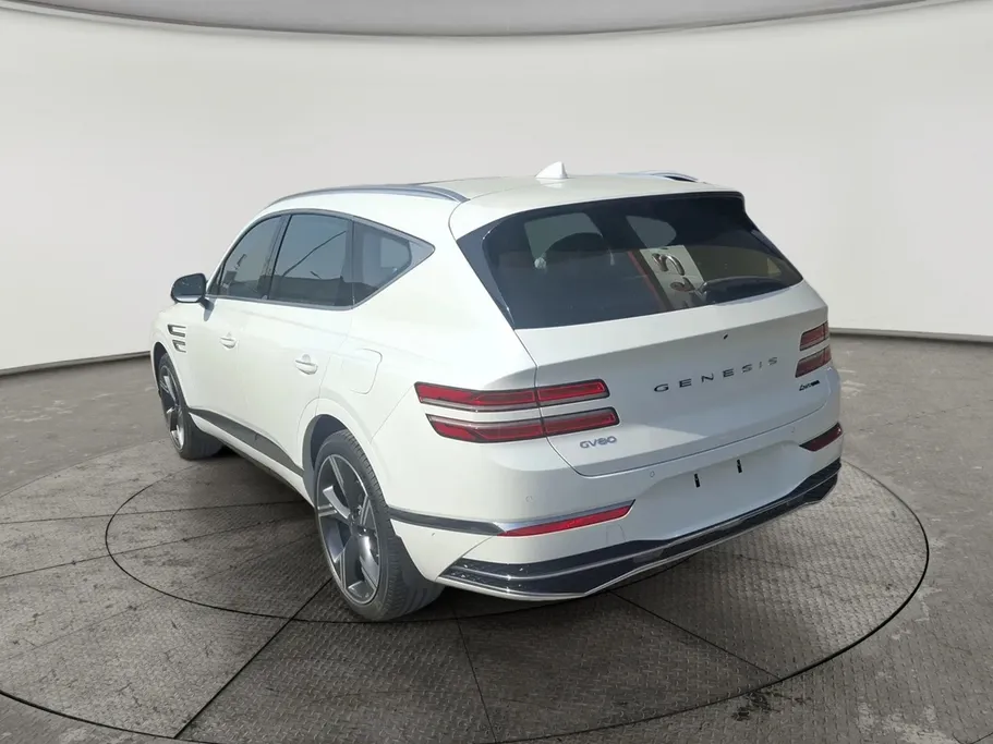2026 Genesis GV80 Royal 