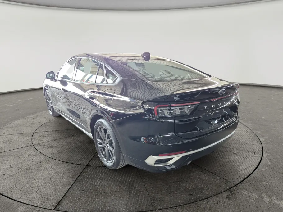 2025 Ford Taurus Trend 