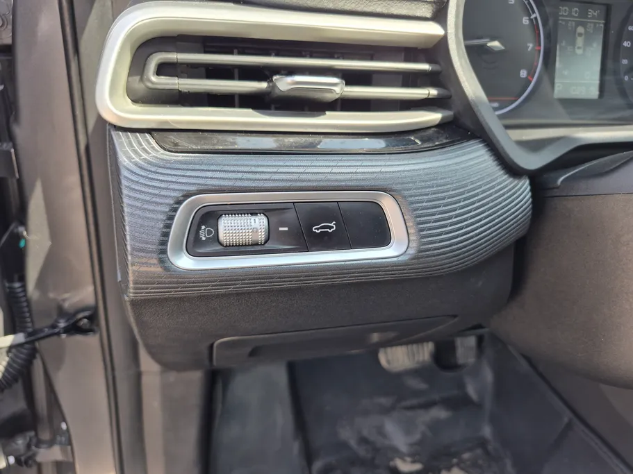 جيلي امجراند GS 2024 