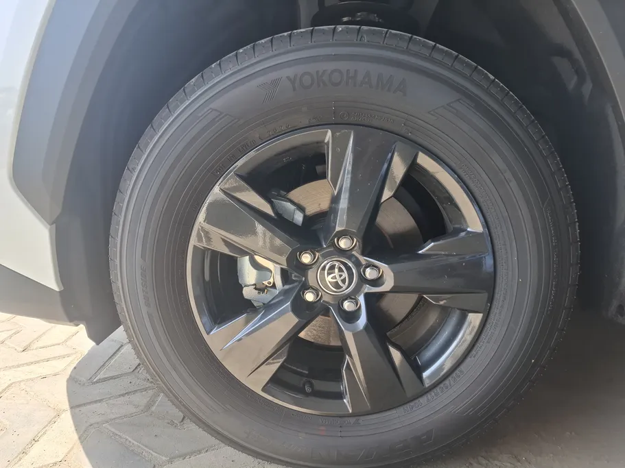 2026 Toyota RAV4 LE 