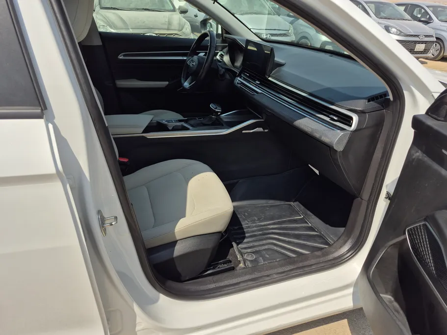 جيلي امجراند GS 2025 