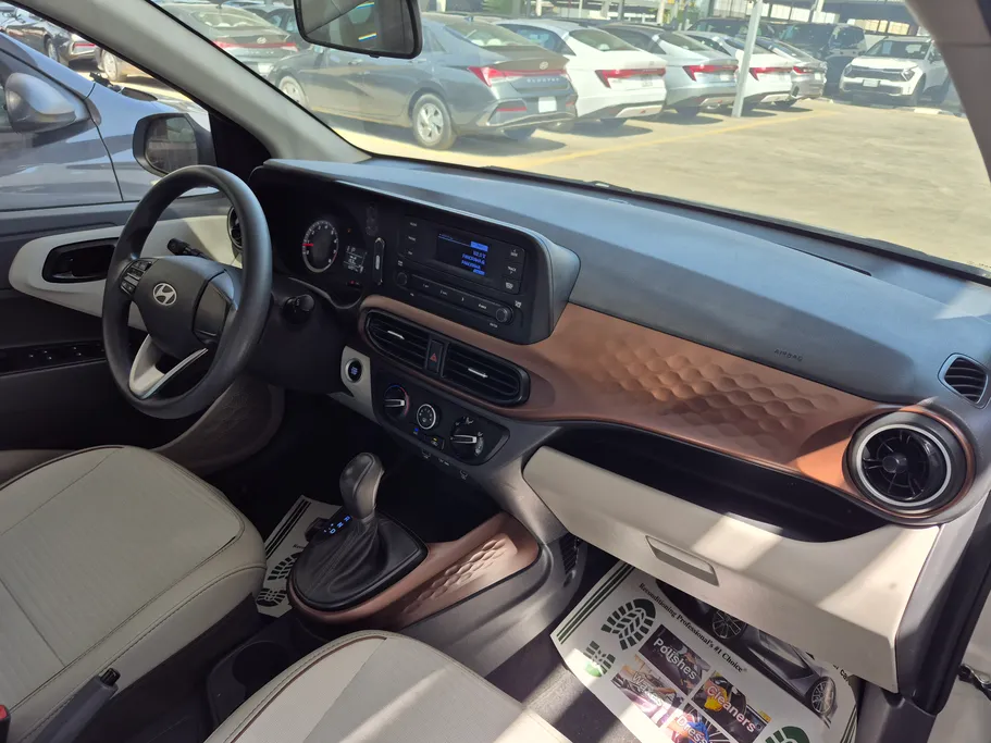 هيونداي Grand i10 سمارت 2024 