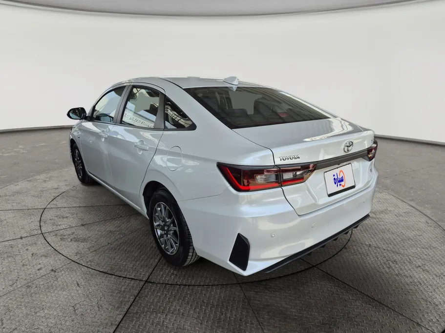 2024 Toyota Yaris  Y 