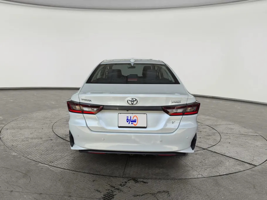 2024 Toyota Yaris  Y 