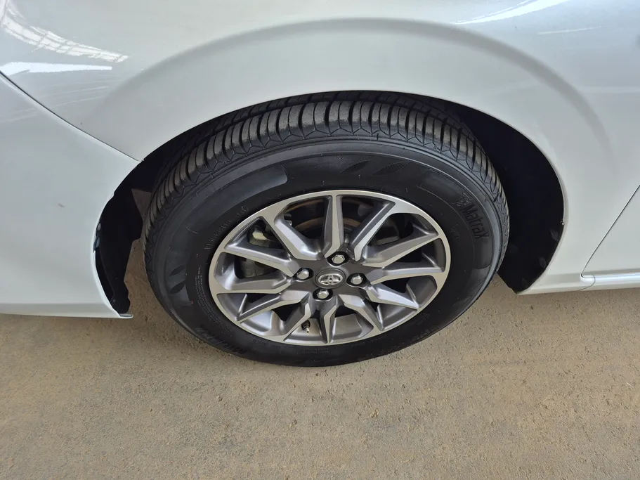 2024 Toyota Yaris  Y 