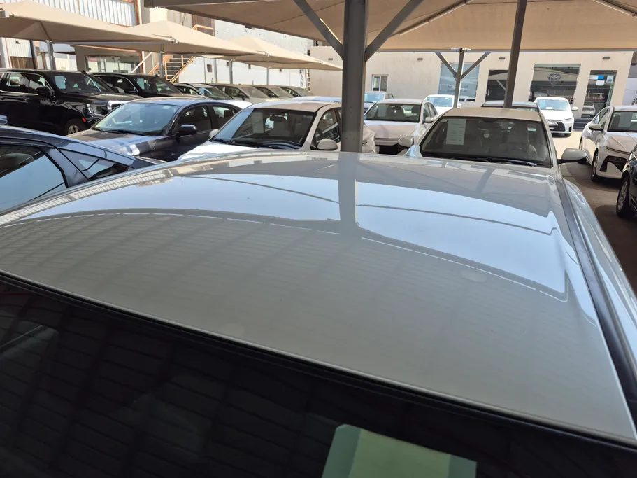 2024 Toyota Yaris  Y 
