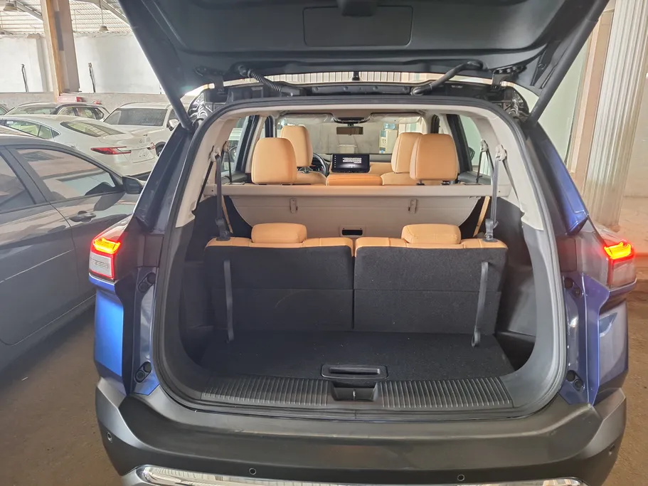2025 Nissan Xtrail SV Plus 