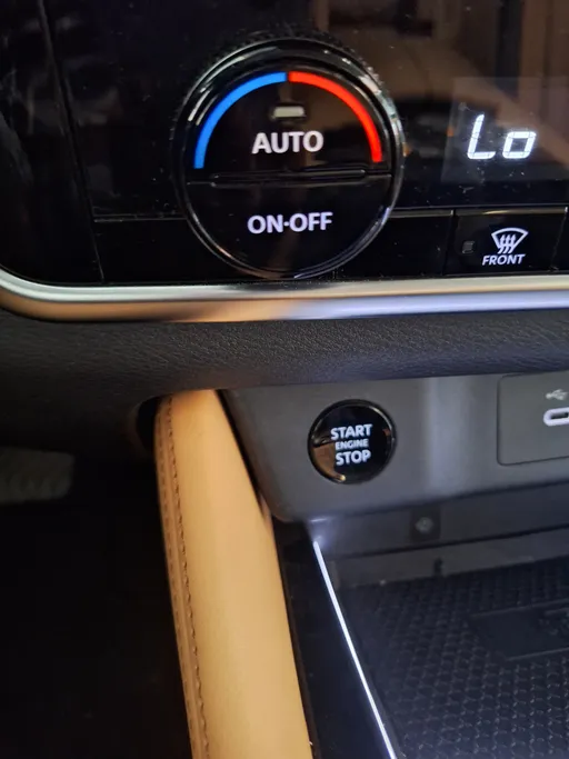 2025 Nissan Xtrail SV Plus 