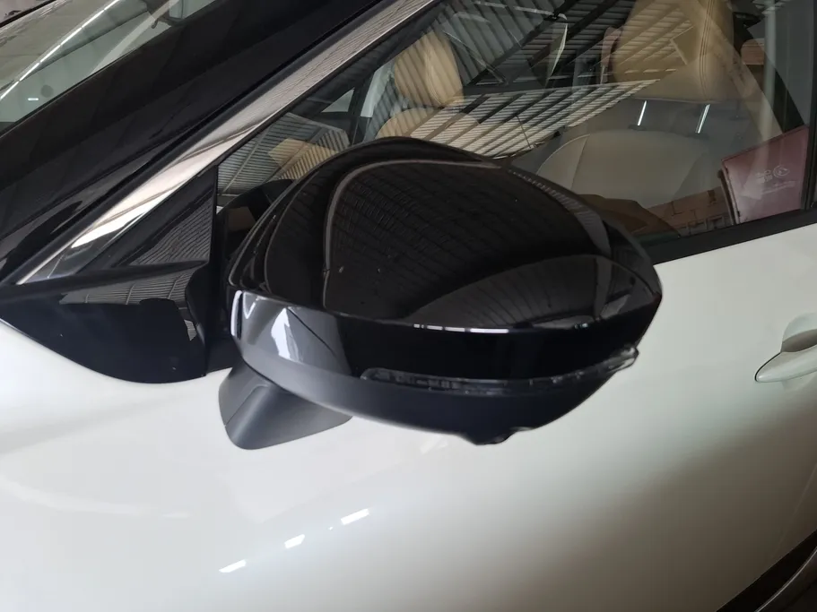 نيسان أكس تريل SV Plus 2025 