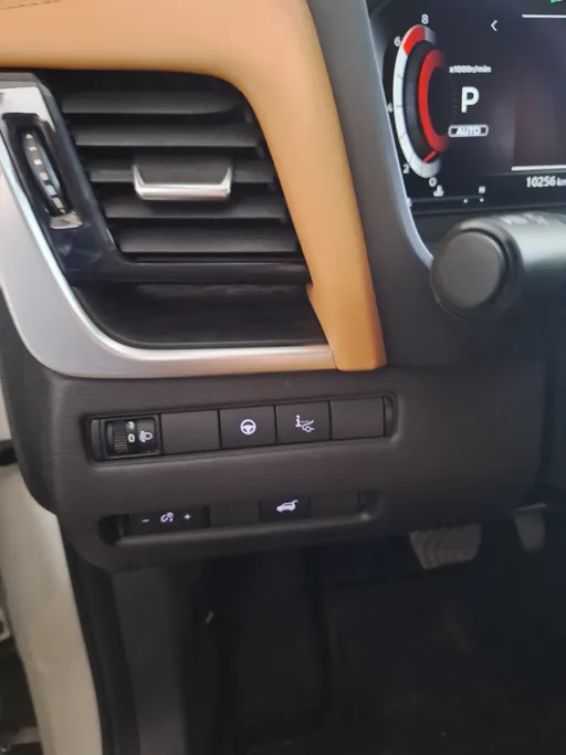 2025 Nissan Xtrail SV Plus 