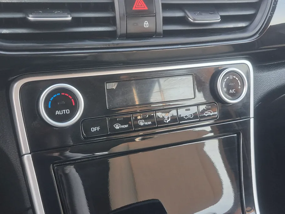 2024 Kia Seltos LX 