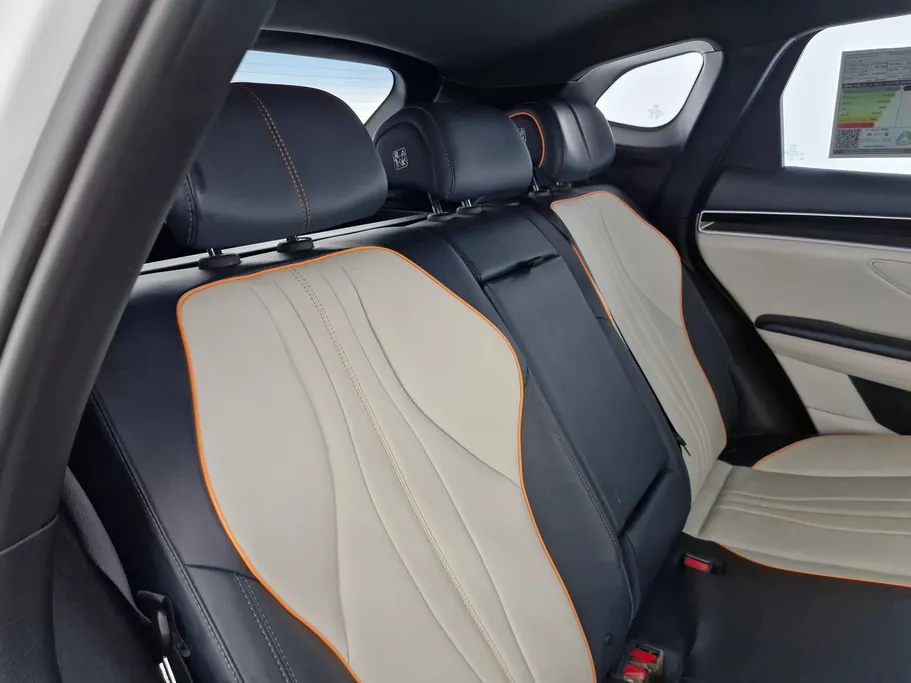 2025 BYD Song Plus Premium 
