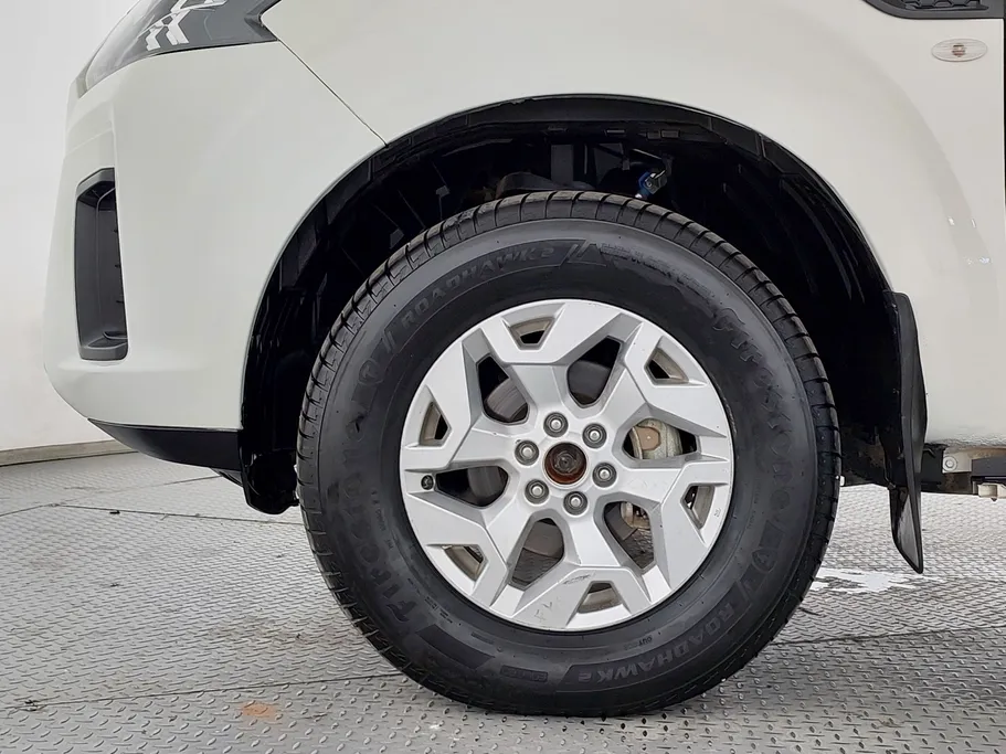 2024 Nissan Xterra SE 