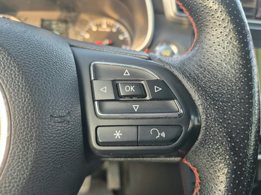 ام جي ZS STD 2023 