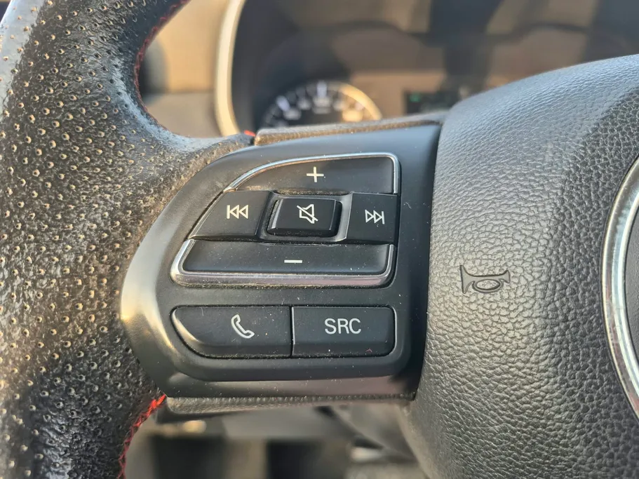 ام جي ZS STD 2023 