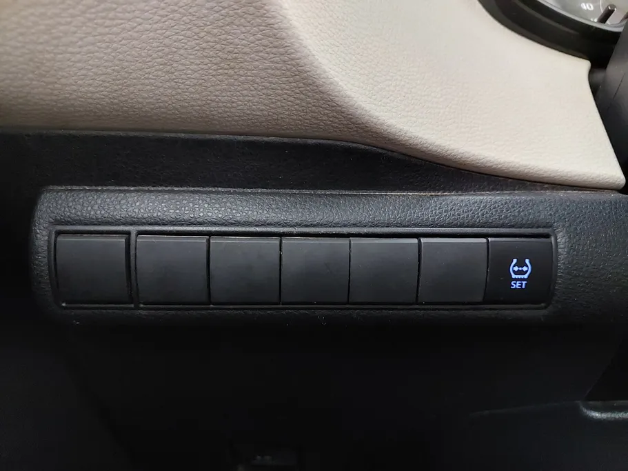 2022 Toyota Corolla XLI 