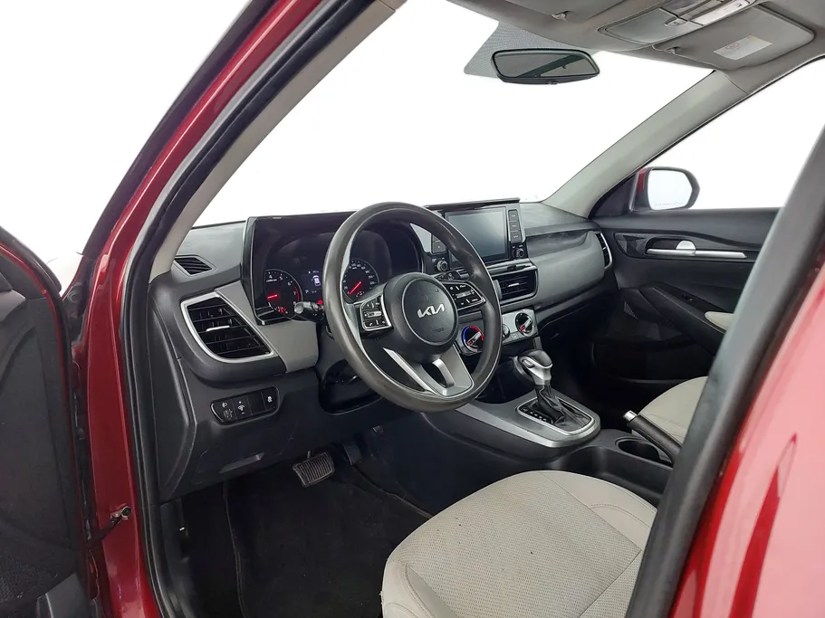 2023 Kia Seltos LX 