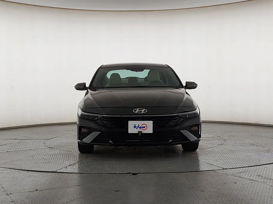 2024 هيونداي Elantra سمارت 