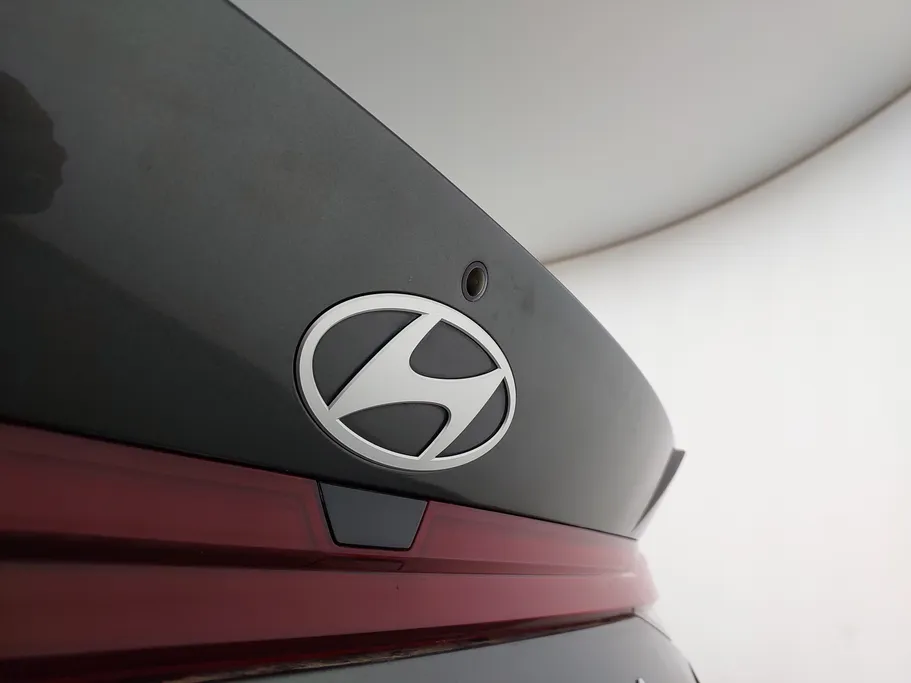 2024 هيونداي Elantra سمارت 