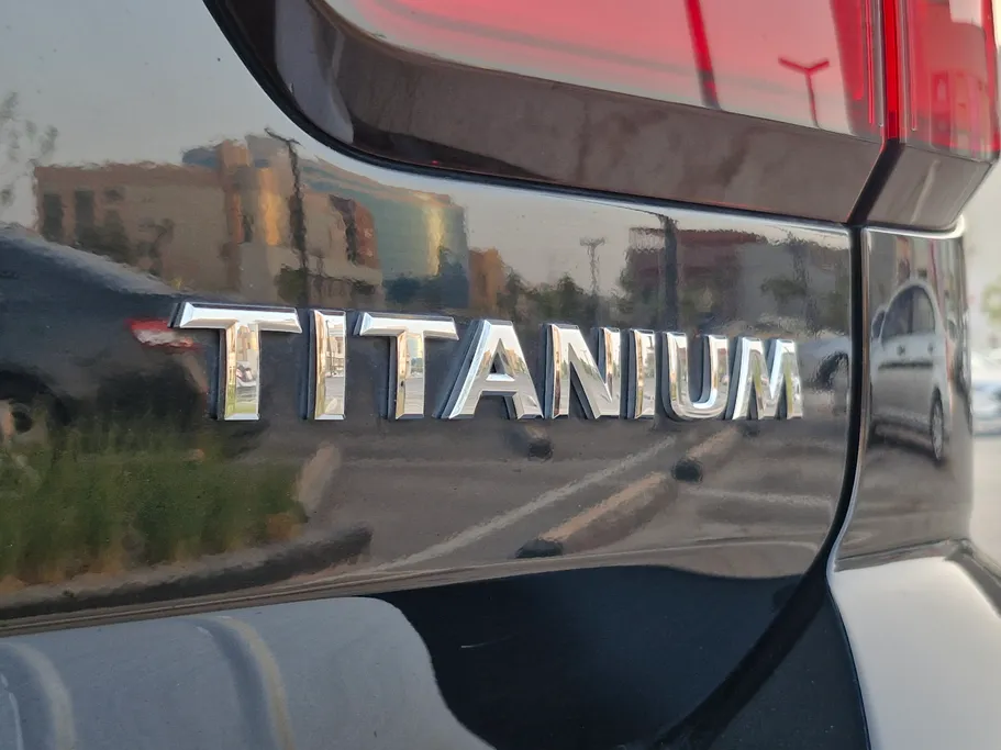 نيسان باترول SE Titanium 2024 