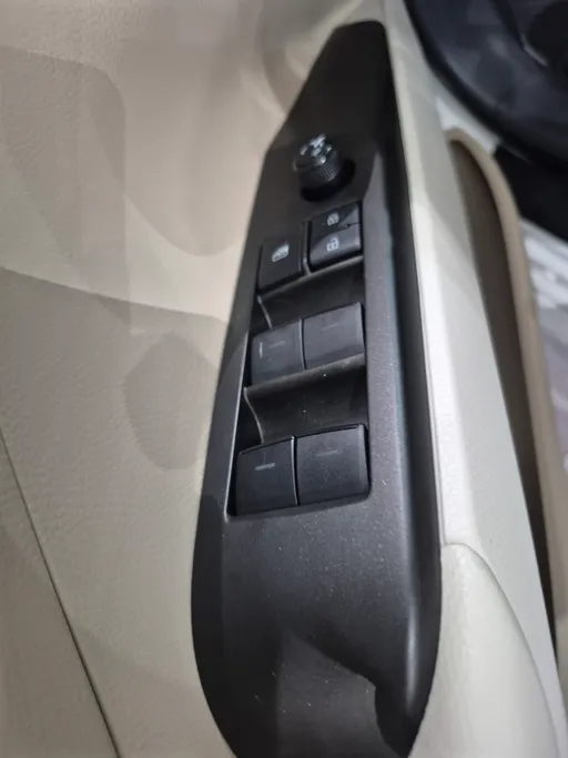 2022 Toyota Camry  LE 