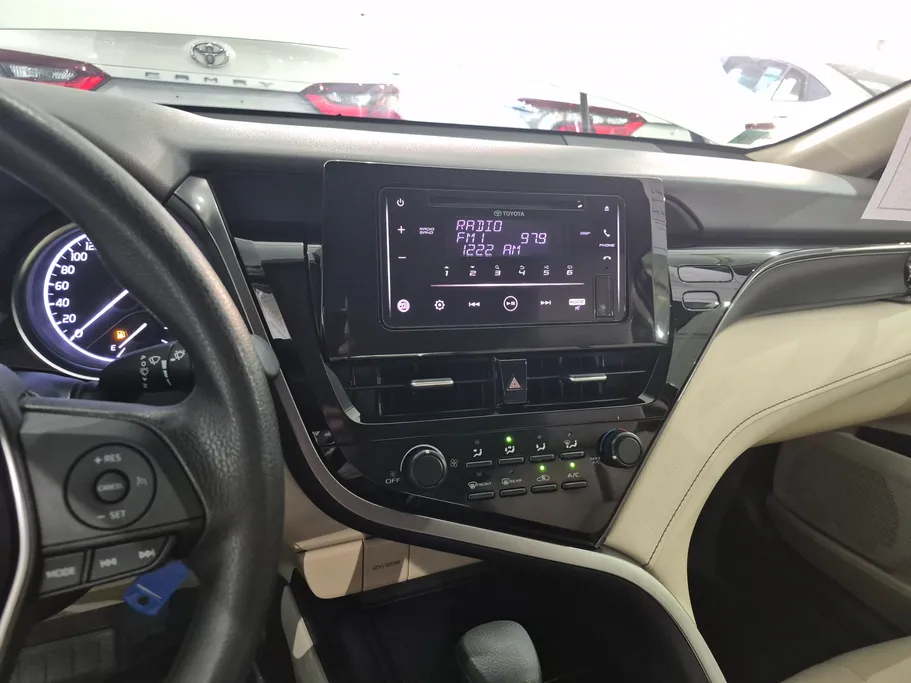 2022 Toyota Camry  LE 