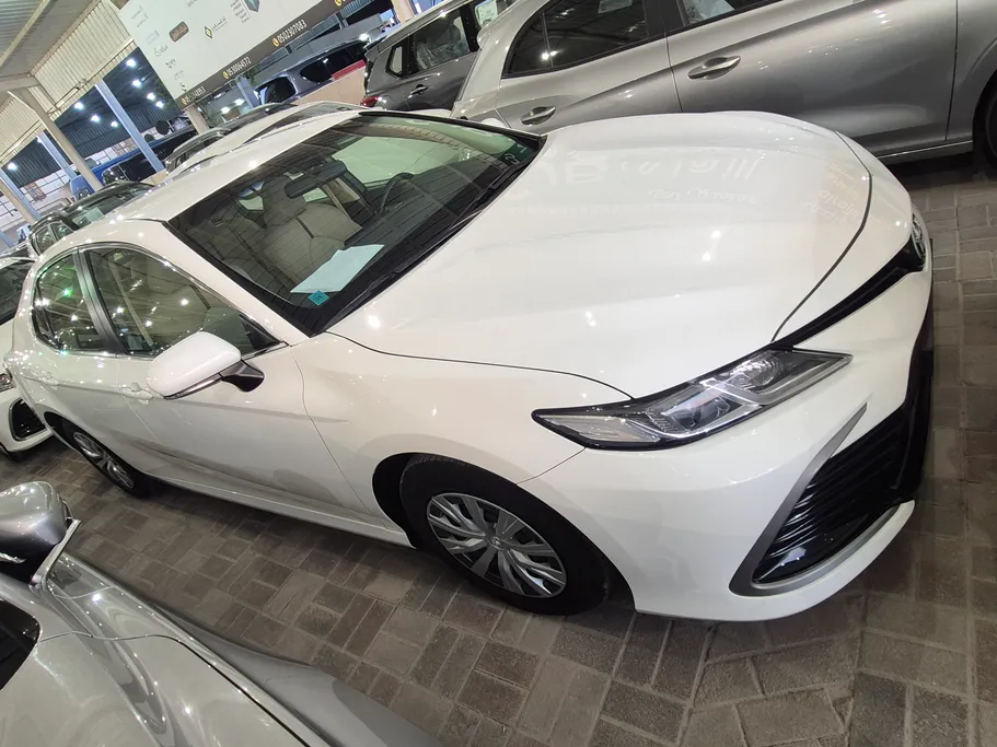 2022 Toyota Camry  LE 