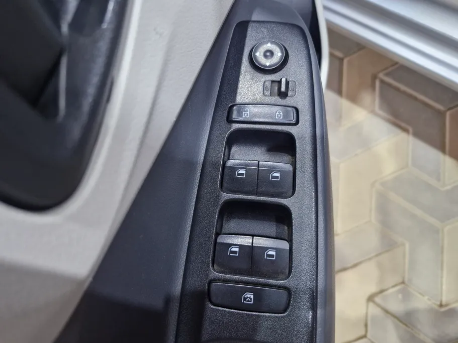 هيونداي Grand i10 فلييت 2024 