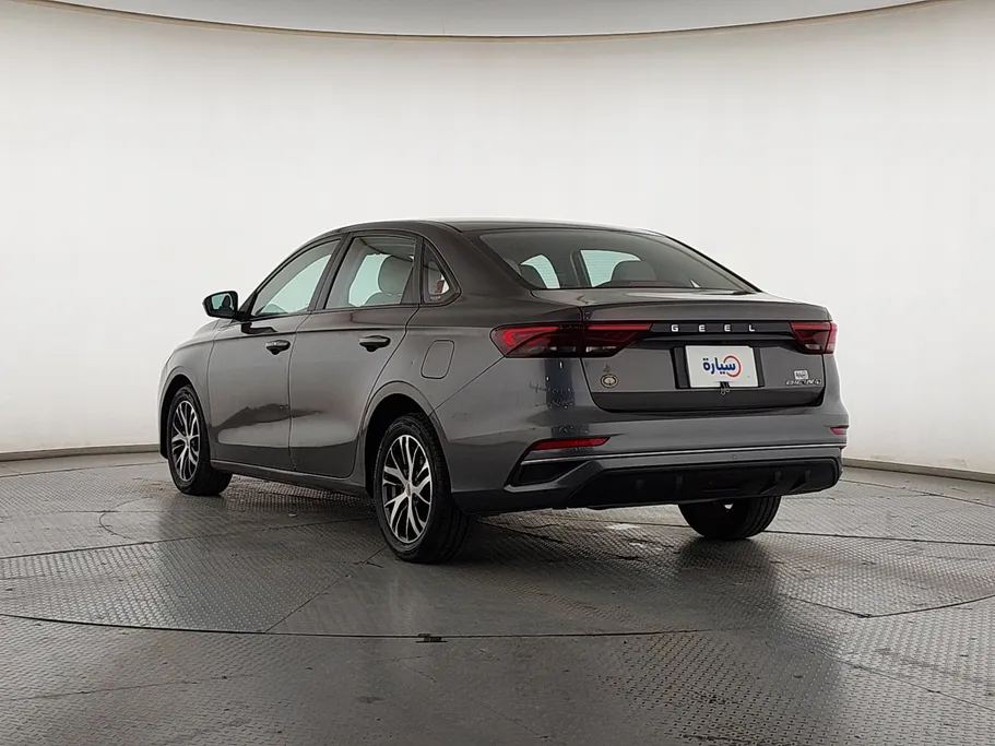 جيلي امجراند GS 2024 