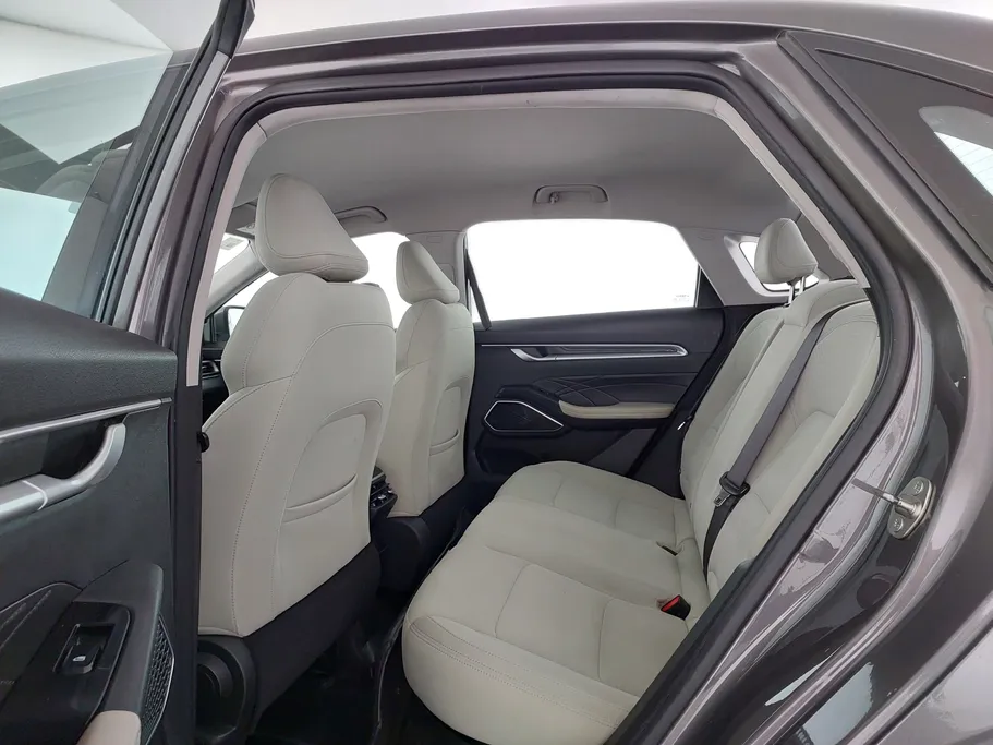 جيلي امجراند GS 2024 