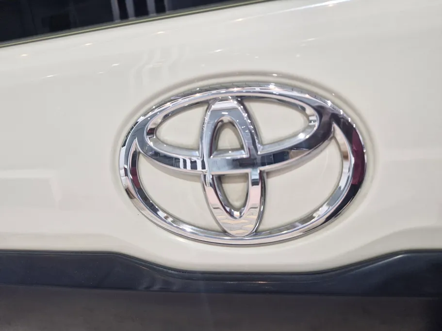 2021 Toyota Haice فان بضاعه 