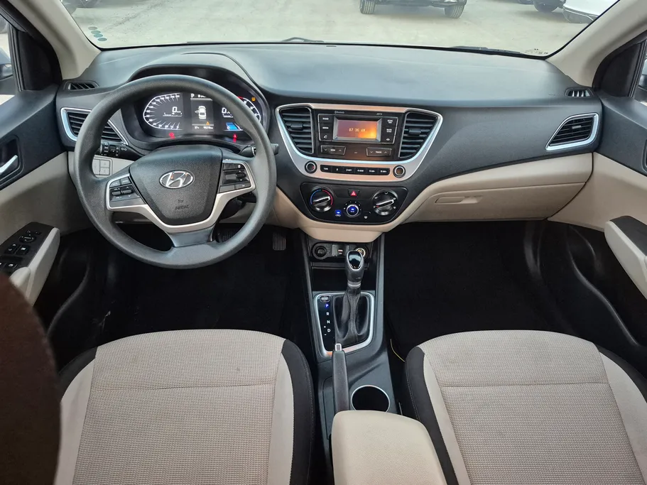 2023 Hyundai Accent Smart 
